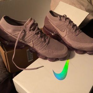 Women’s Nike Vapormax